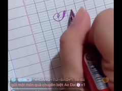 Chơi Em Hoa Khôi Lồn Không Lông Đụ Sướng