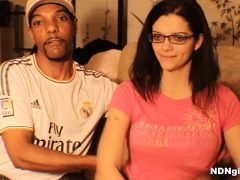 Anh Trai Tìm Gái Về Nhà Để Thỏa Mãn