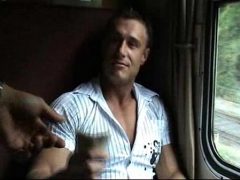 Nghe Tiếng Anh Rên Em Lại Muốn Đút Cặc Vào Miệng Anh