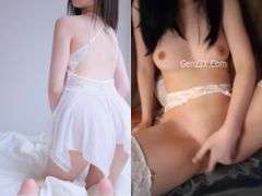 Clip Sex Gái Xinh Móc Lồn Rồi Uống Cạn Tinh Trùng Của Anh