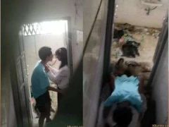 Clip Sex Học Sinh Rủ Nhau Vào Nhà Hoang Đụ Nhau