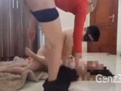 Anh Thợ Sửa Ống Nước Và Cô Chủ Nhà Hứng Tình