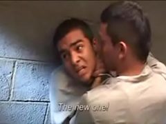 Anh Trai Dụ Dỗ Em Trai Mới Lớn Lên Giường