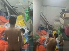 Clip Sex Học Sinh Rủ Nhau Vào Nhà Kho Mà Đụ