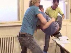 Người Đàn Ông Dũng Cảm Chổng Mông Chờ Được Đụ